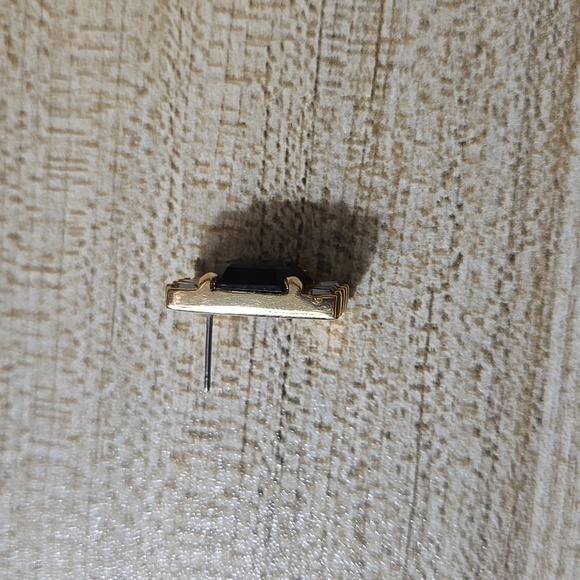 Vintage S.A.L Swarovski baguette stud black crystal cleae and gold studs 80s - Picture 3 of 4